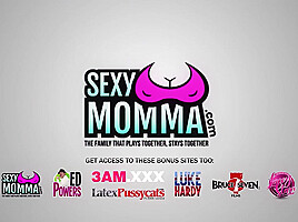 SEXY MOMMA – Anna Offers MILF Kirsty a Massage